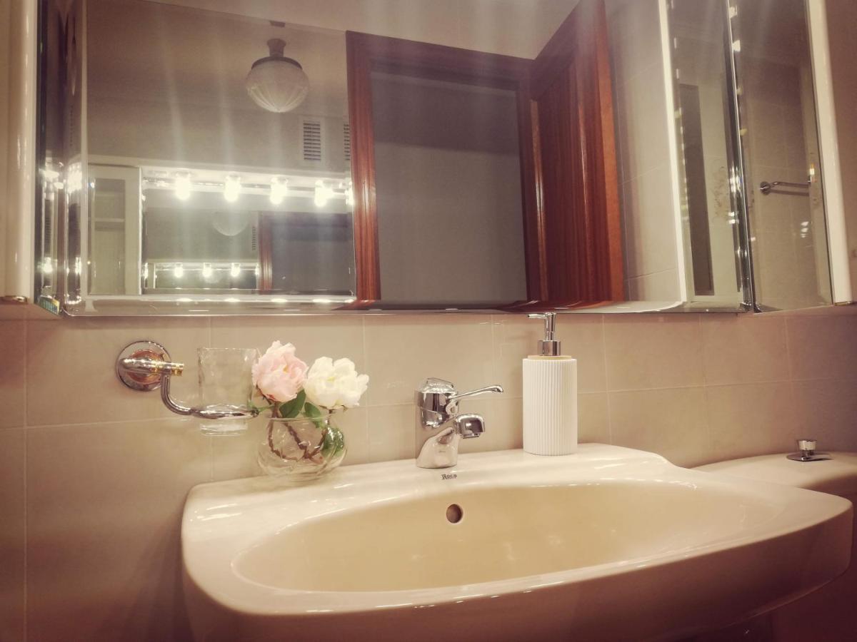 Apartamento Tellería con parking gratis Barakaldo Esterno foto