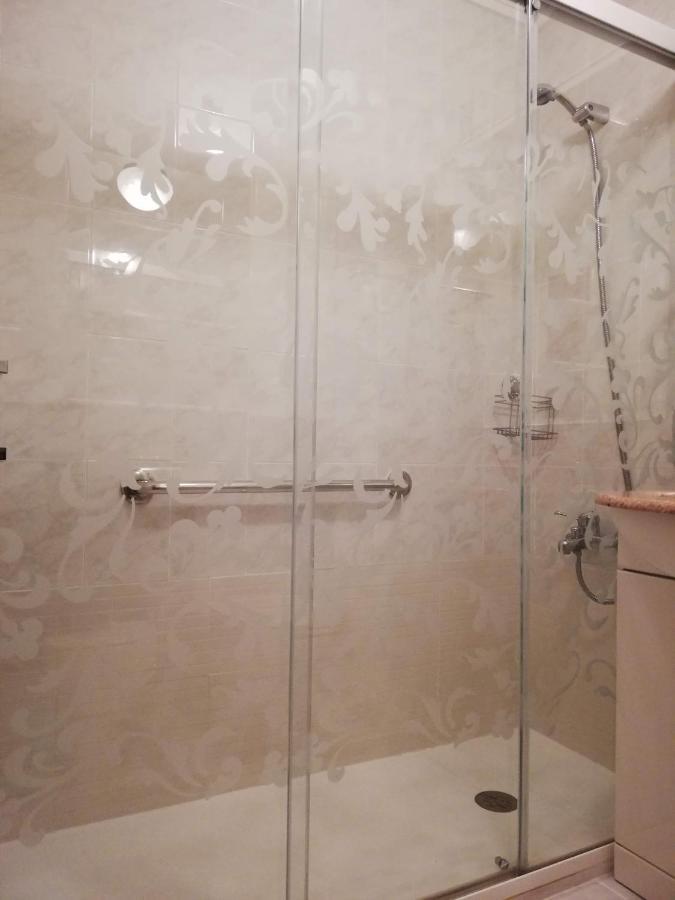 Apartamento Tellería con parking gratis Barakaldo Esterno foto