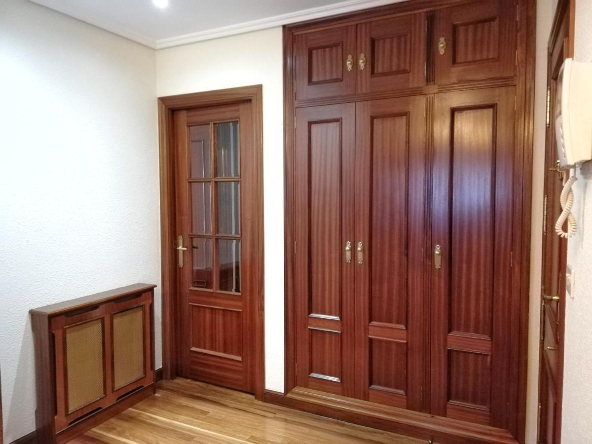 Apartamento Tellería con parking gratis Barakaldo Esterno foto
